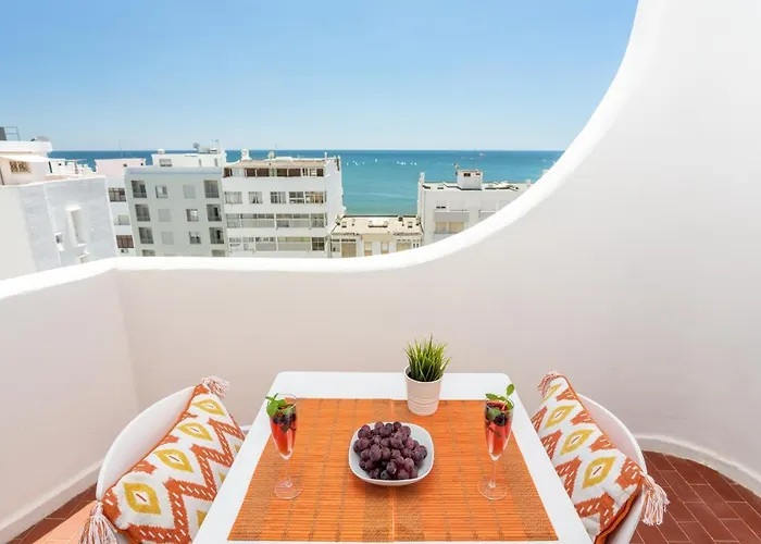 Holiday home Modern Ocean View 2 Min Walk To Quarteira