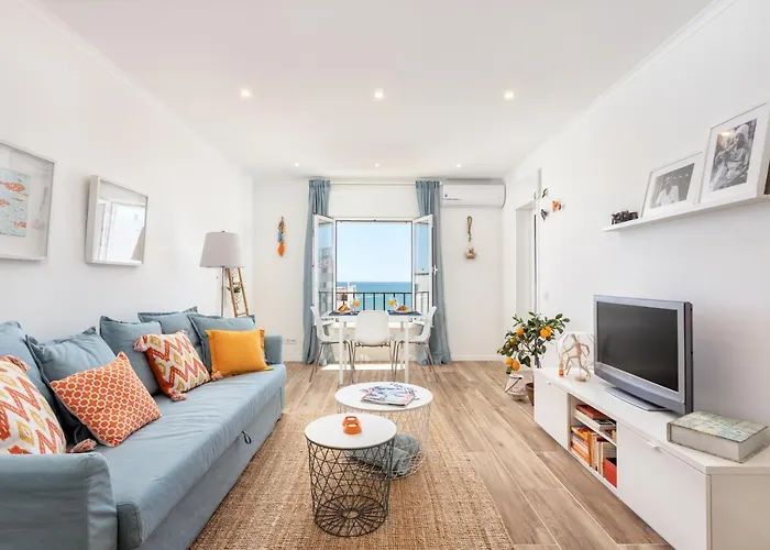 Holiday home Modern Ocean View 2 Min Walk To Quarteira