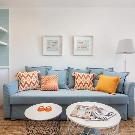 Modern Ocean View 2 Min Walk To *