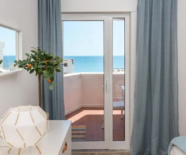 Modern Ocean View 2 Min Walk To