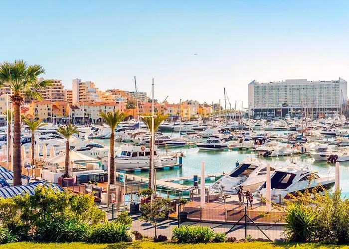 Modern Ocean View 2 Min Walk To *