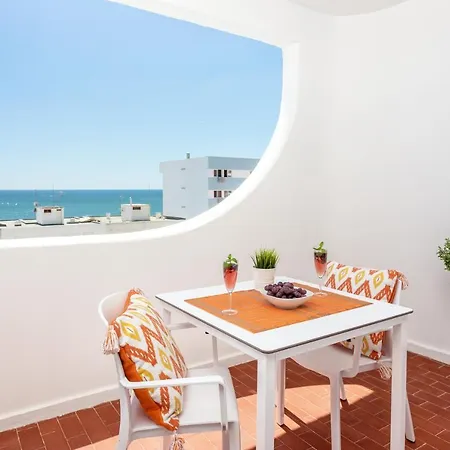 Vakantiehuis Modern Ocean View 2 Min Walk To Quarteira