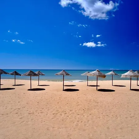Vakantiehuis Modern Ocean View 2 Min Walk To Quarteira
